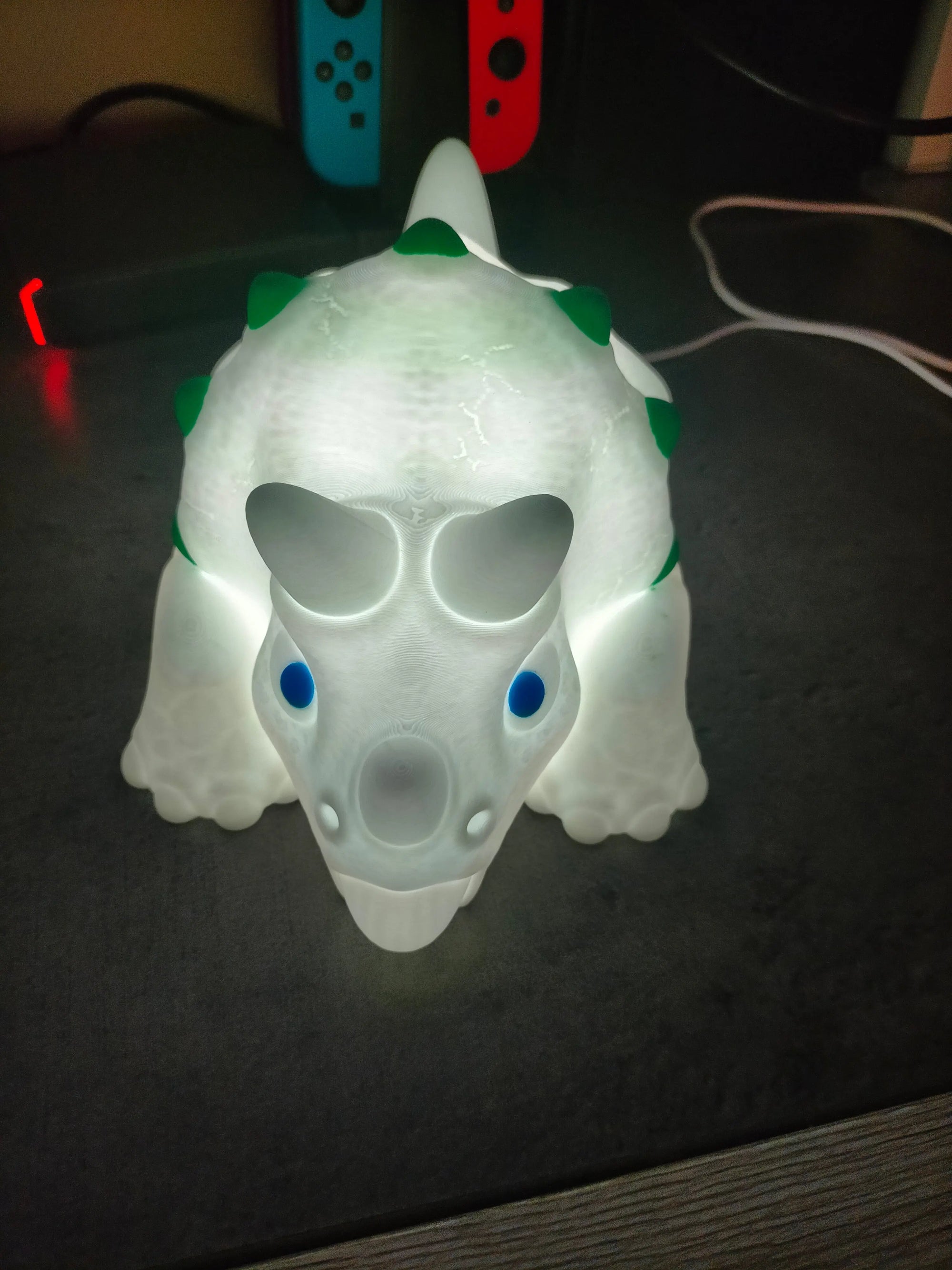 🦕 Lampe Dino 3D – Tricératops Lumineux DP3D